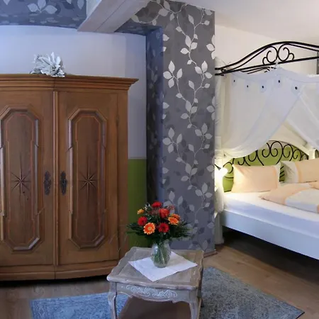Kreuzerhof Hotel Garni-2